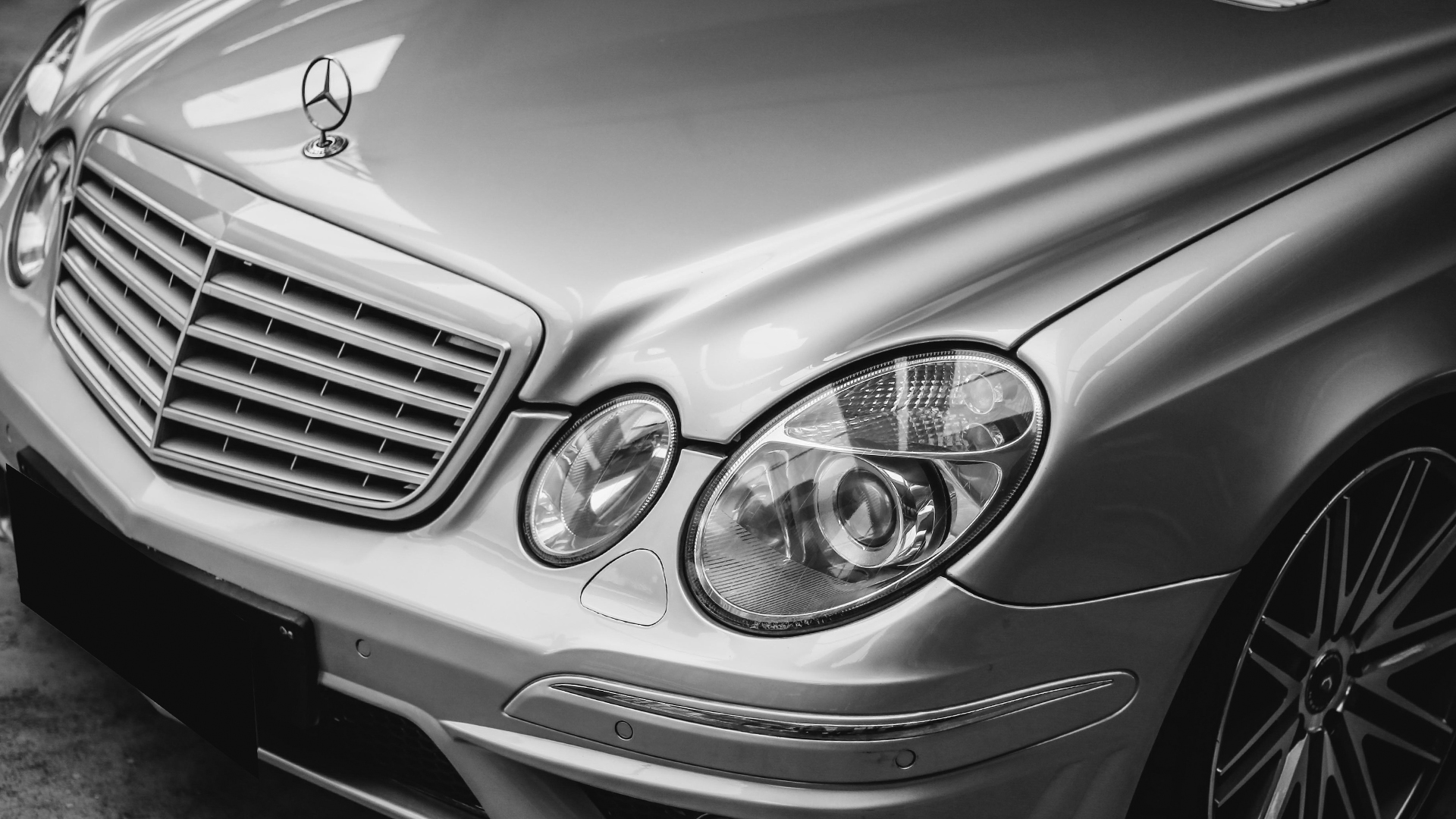 MERCEDES BENZ E  W211 // THE PAST DECADE